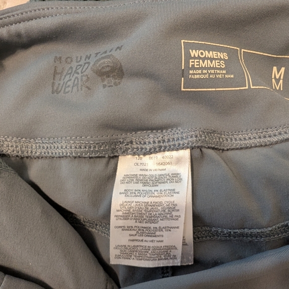 Mountain Hardwear Dynama 4in Short in Light Storm - Medium - Picture 9 of 10